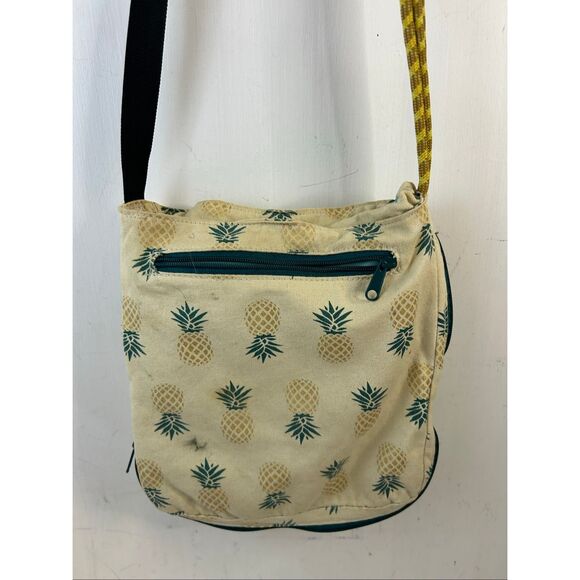 Kavu 10x11" expandable crossbody pineapples (some fading) rope strap snaps - Picture 6 of 9